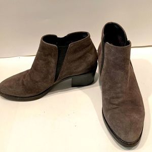 Aquatalia Gray Suede Ankle Boots size 9